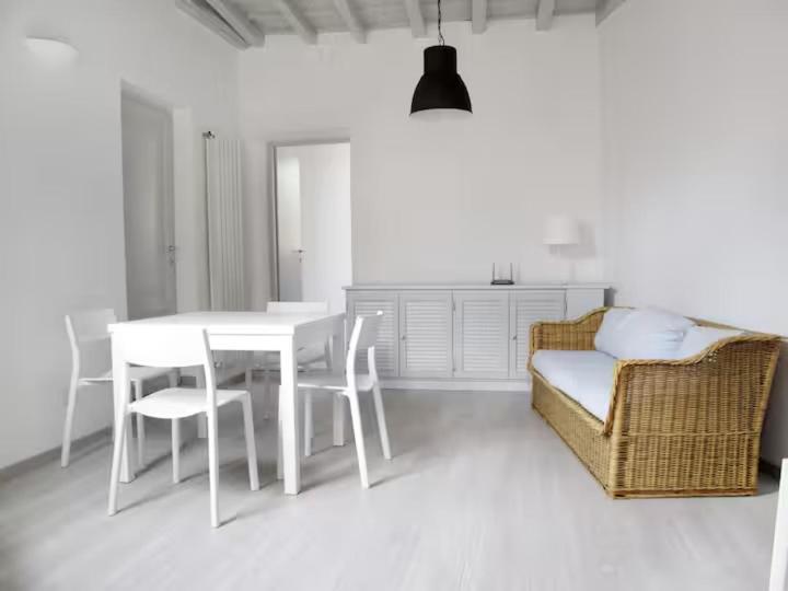 Lägenhet Spacious, Modern, Bright Apartment, Near Piazza Navona! Rom